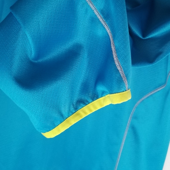 Adidas 3/4 zip pullover performance - Picture 7 of 9